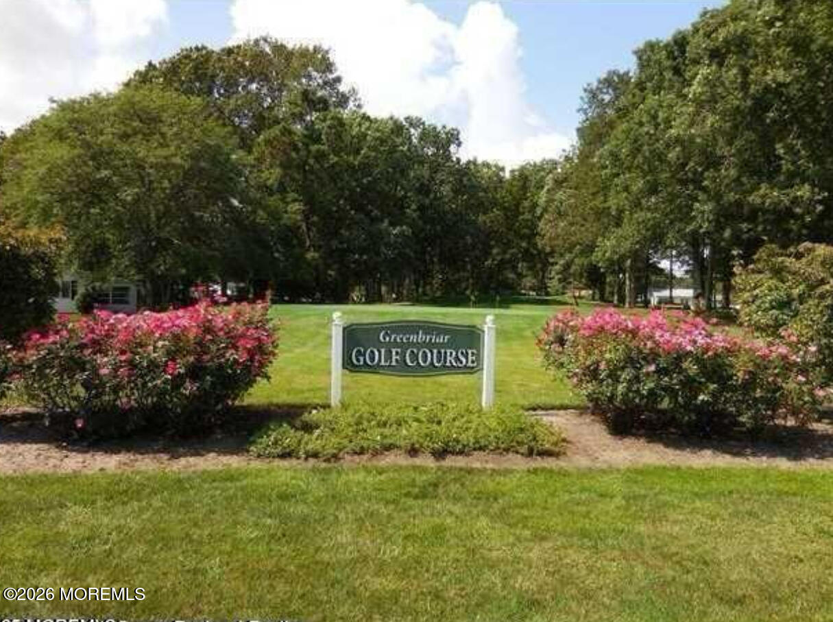 203 Blake Circle Brick, NJ 08724 - Photo 37 of 40 Greenbriar 1 golf sign