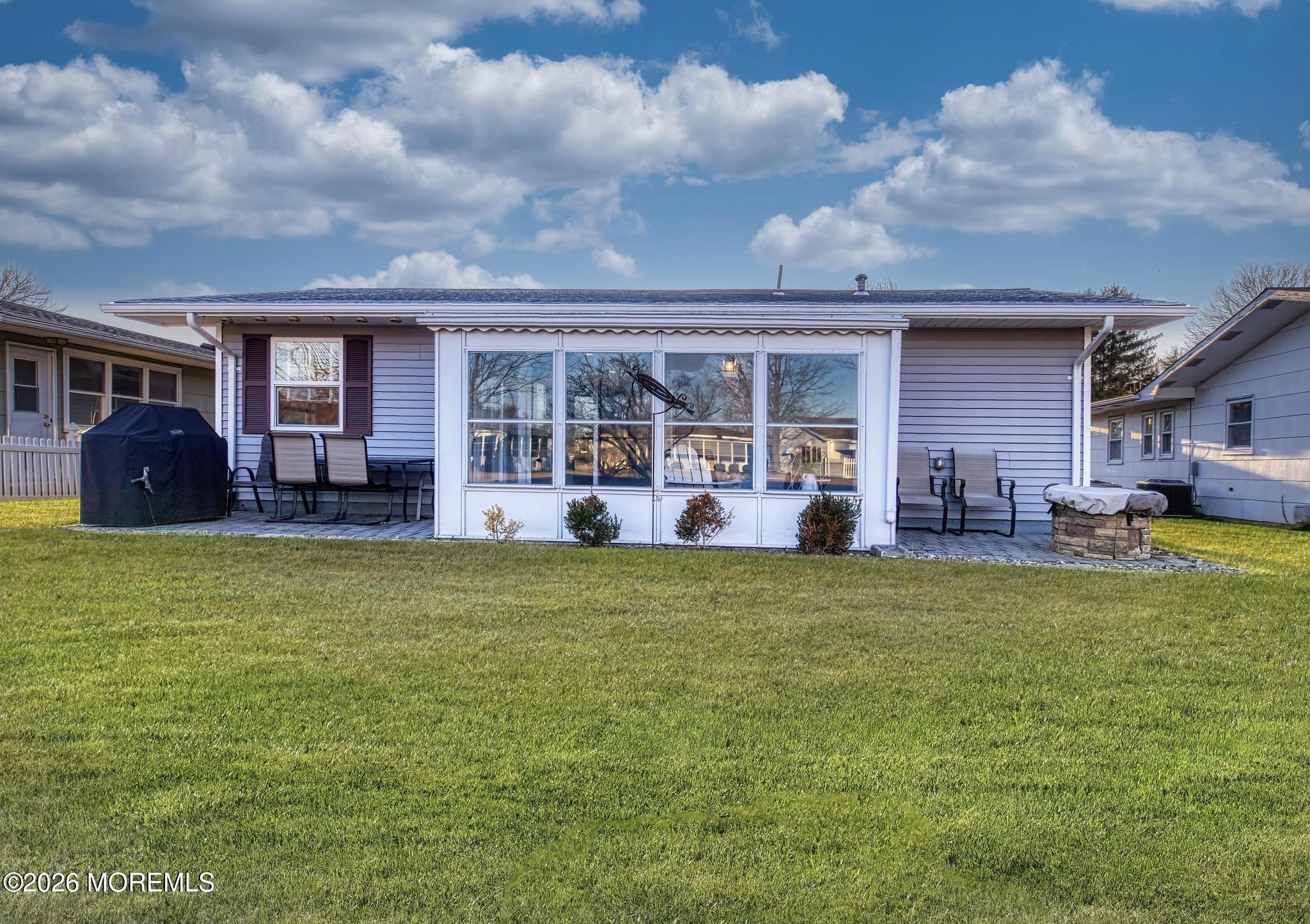 203 Blake Circle Brick, NJ 08724 - Photo 5 of 40 Back View