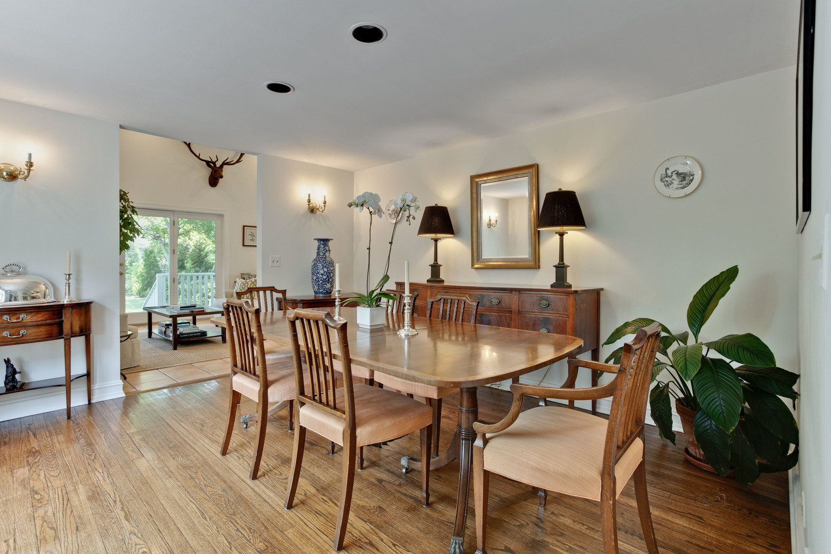 136 Wildwood Road Lake Forest, IL 60045 - Photo 13 of 35