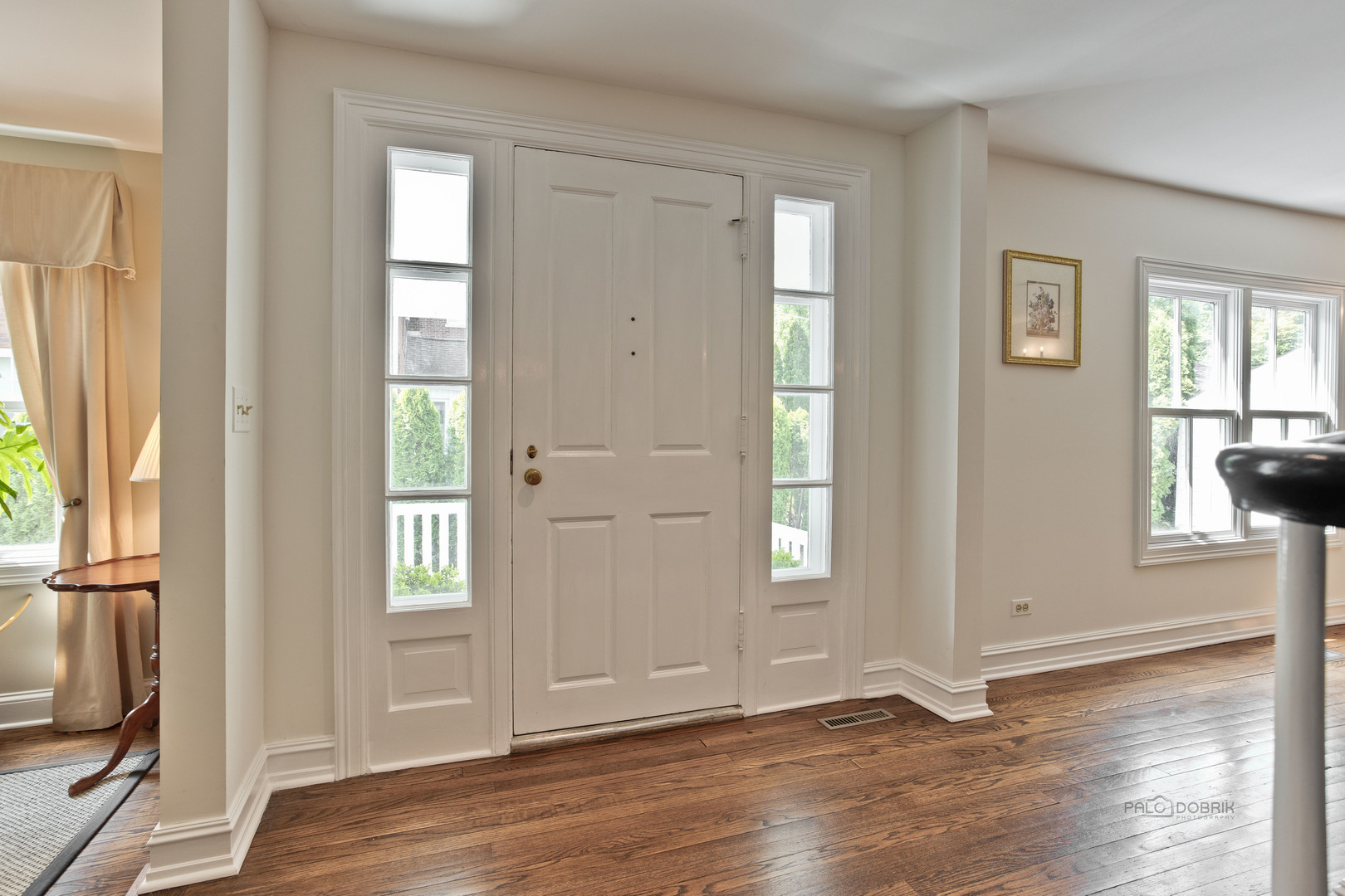 136 Wildwood Road Lake Forest, IL 60045 - Photo 4 of 35