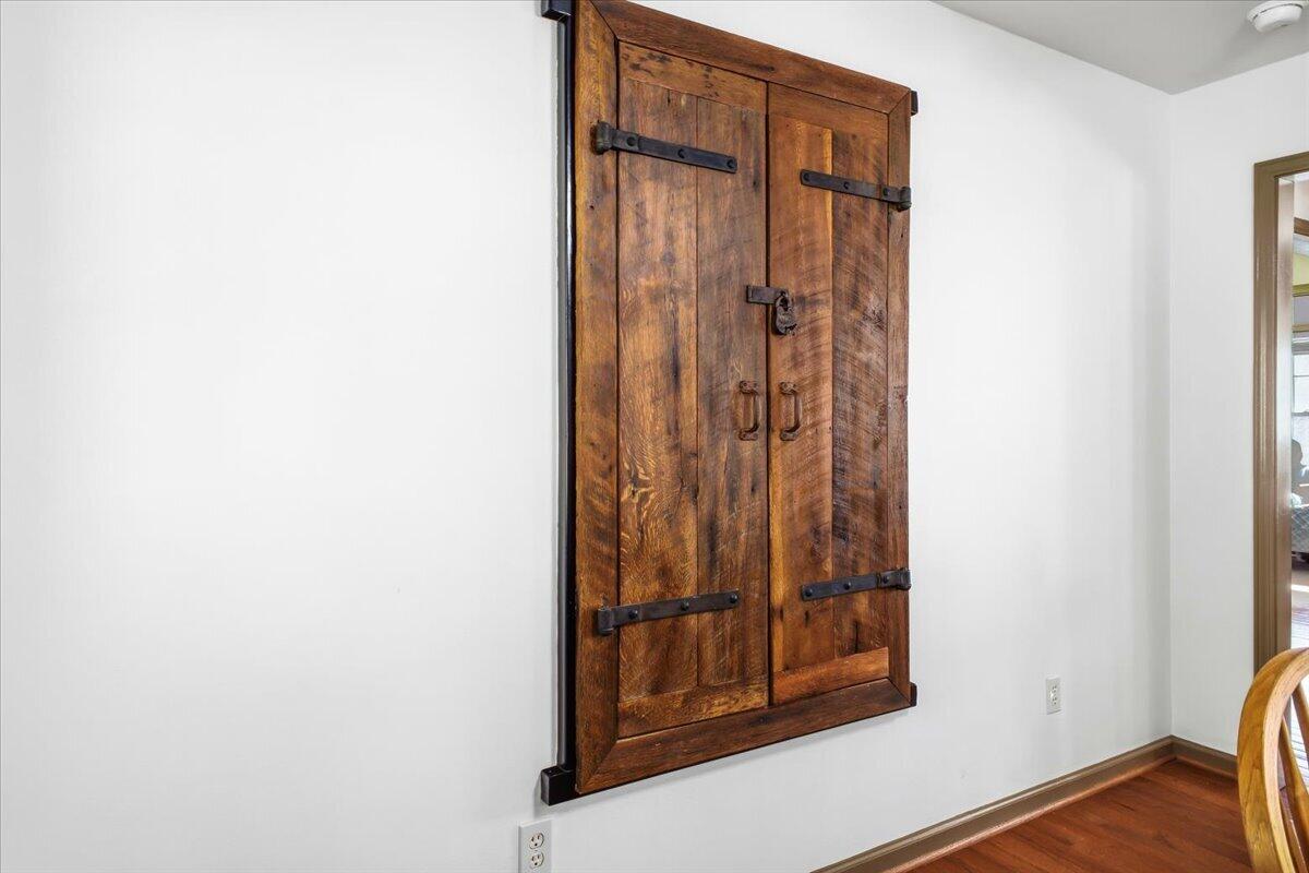 3282 Absalom Smith Road Salem, VA 24153 - Photo 14 of 59 a view of front door