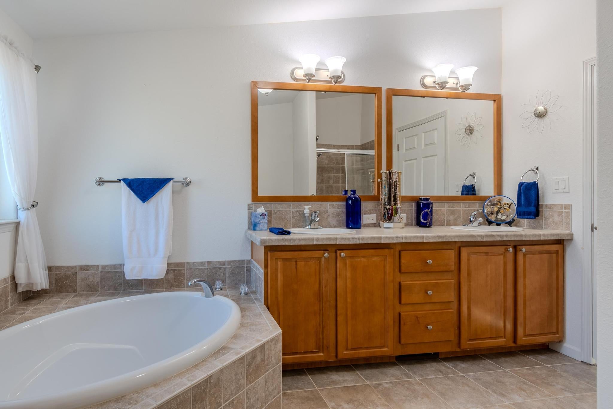 187 East Gregory Road Central Point, OR 97502 - Photo 24 of 29 01-21