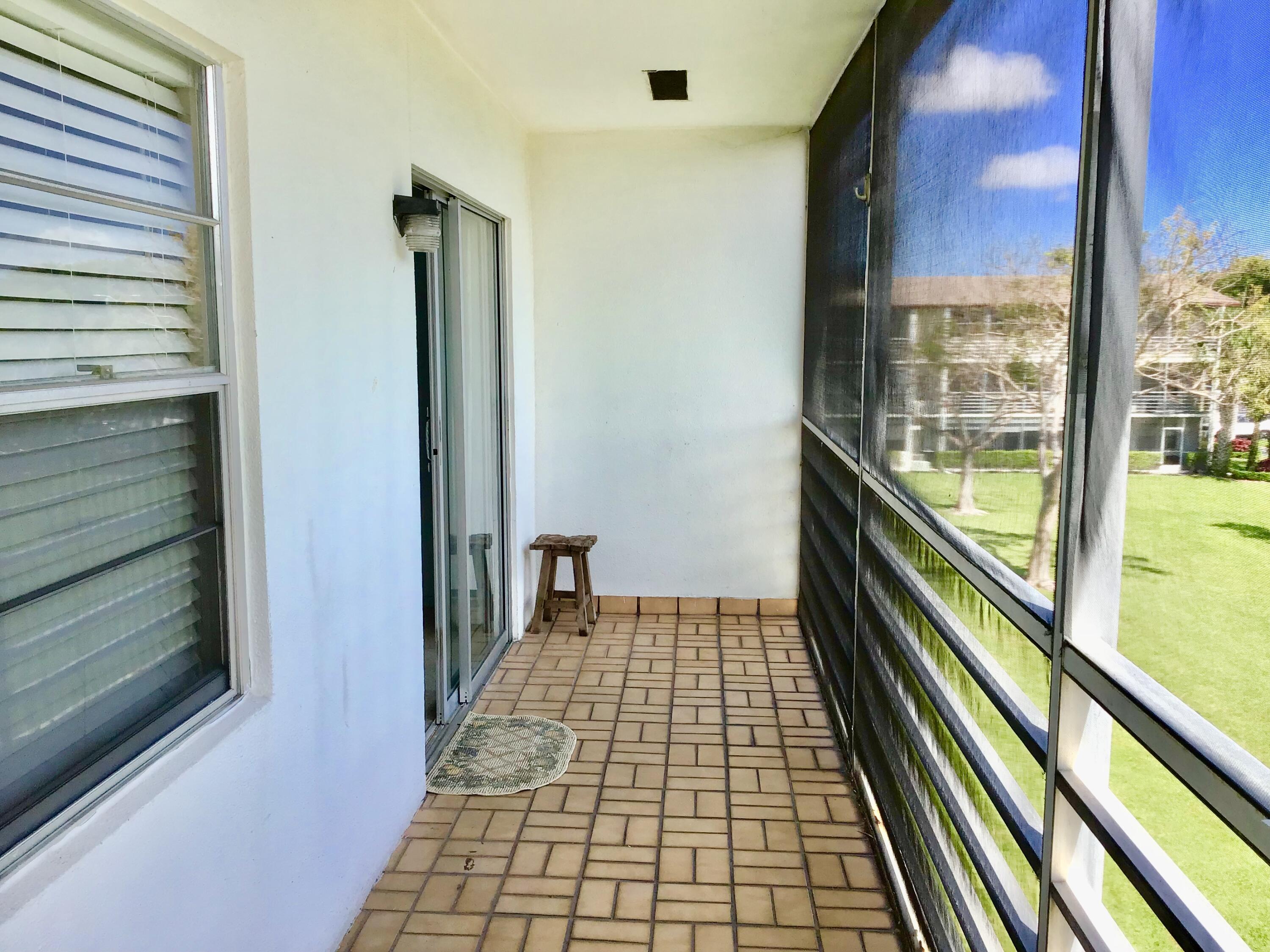84 Brighton B Boca Raton, FL 33434 - Photo 27 of 41 A03DBB5E-5868-4C84-B283-6E844749EE1E