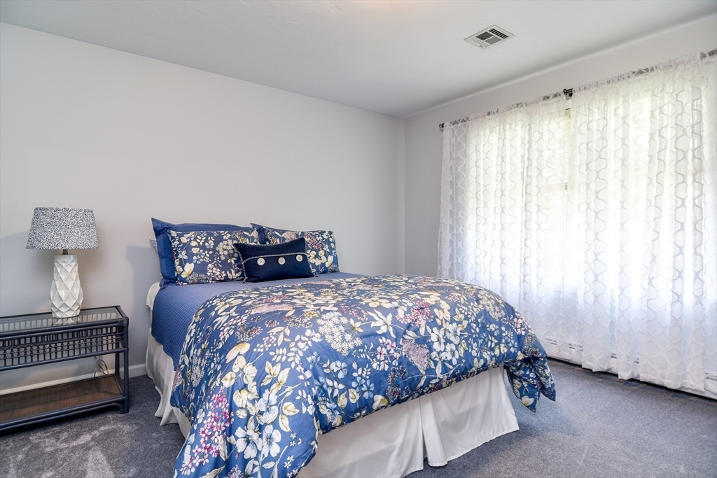 35 Orchard Road Ashland, MA 01721 - Photo 17 of 33