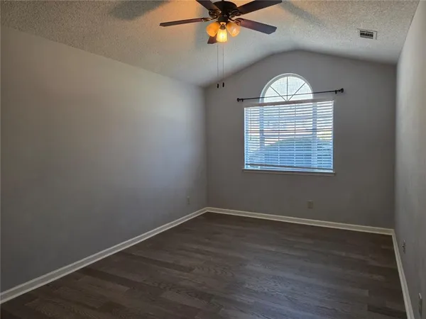 $2,100 | 1155 Riverside Trace, Sugar Hill, GA 30518