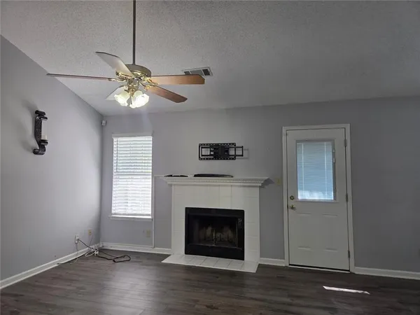 $2,100 | 1155 Riverside Trace, Sugar Hill, GA 30518