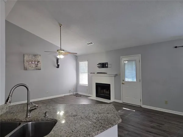 $2,100 | 1155 Riverside Trace, Sugar Hill, GA 30518