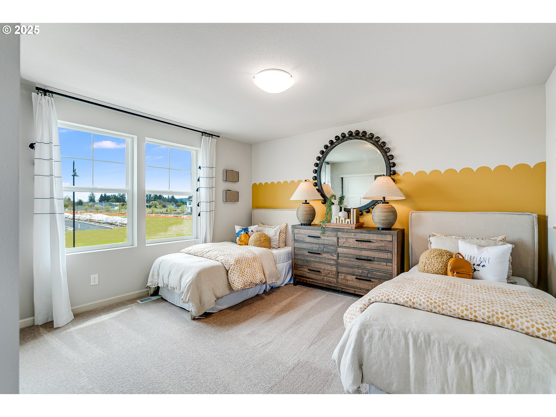 931 Legacy Street Eugene, OR 97402 - Photo 11 of 21 a bed room with two beds and a large window