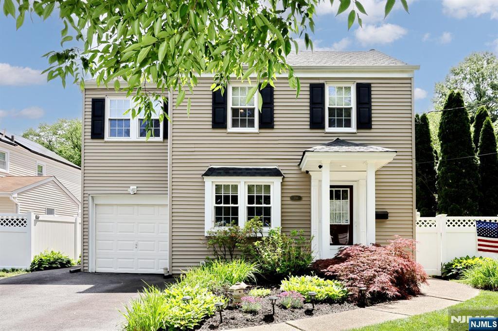 396 Burlington Road Paramus, NJ 07652 - Photo 46 of 46