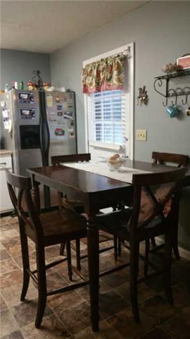 807 Rome Pike Lebanon, TN 37087 - Photo 14 of 16 Eat in Kitchen