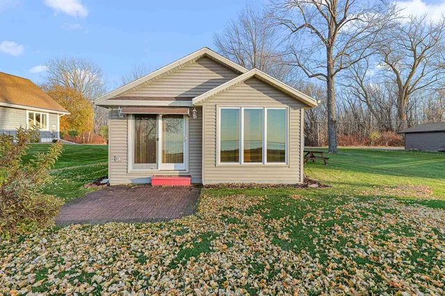 $435,000 | N8464 Minawa Beach Road, Fond du Lac, WI 54937