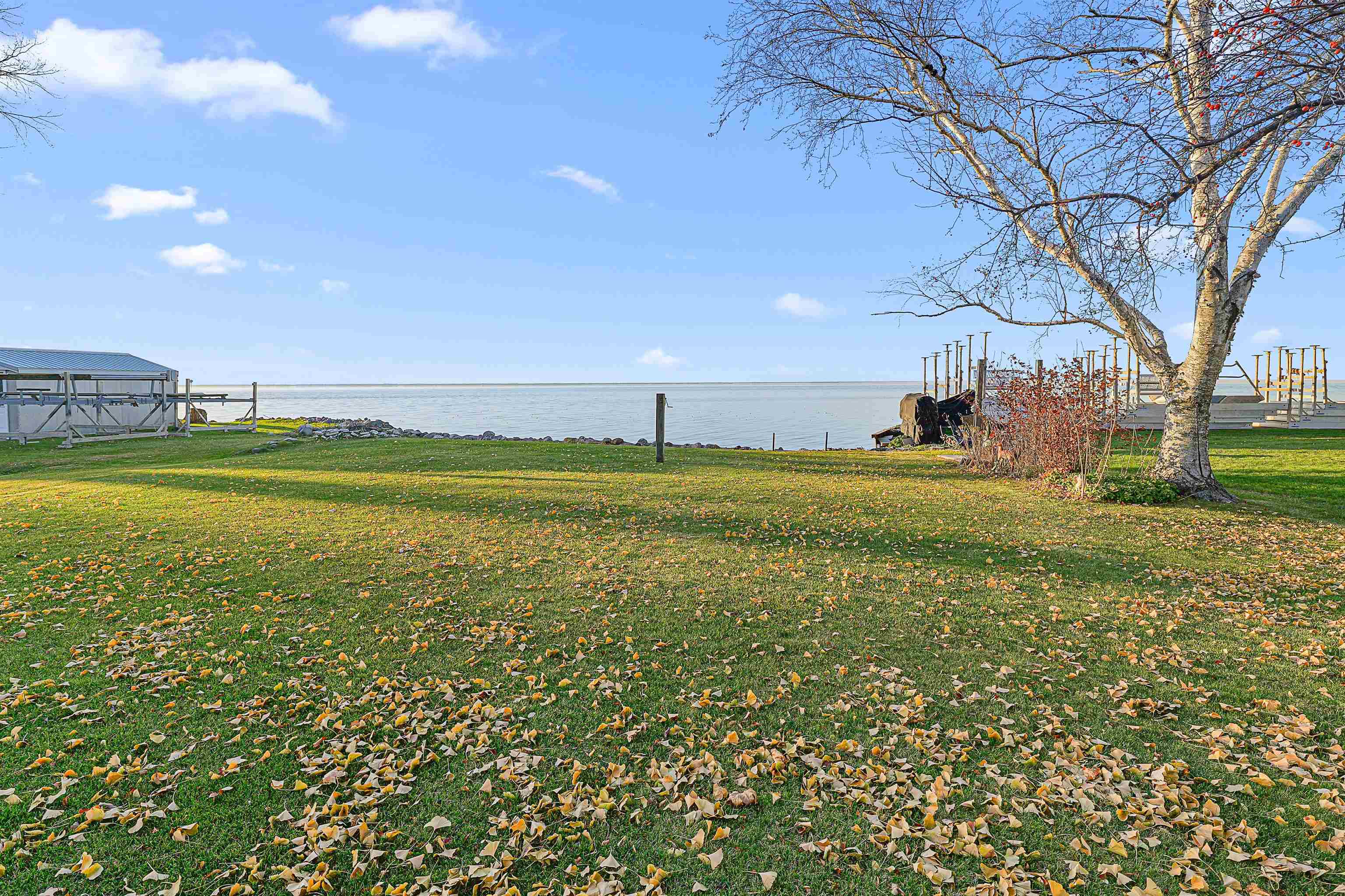 N8464 Minawa Beach Road Fond du Lac, WI 54937 - Photo 19 of 28