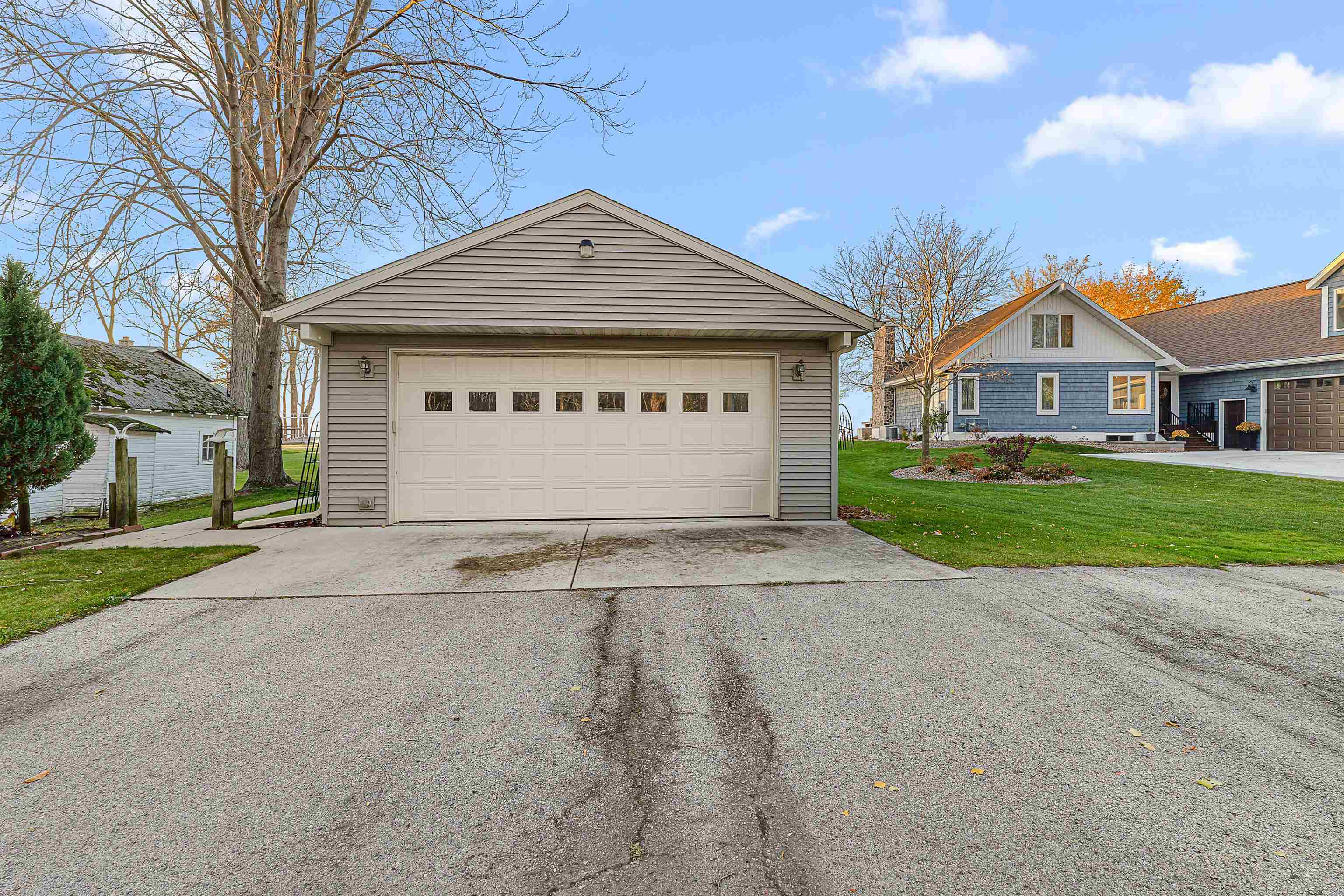 N8464 Minawa Beach Road Fond du Lac, WI 54937 - Photo 21 of 28
