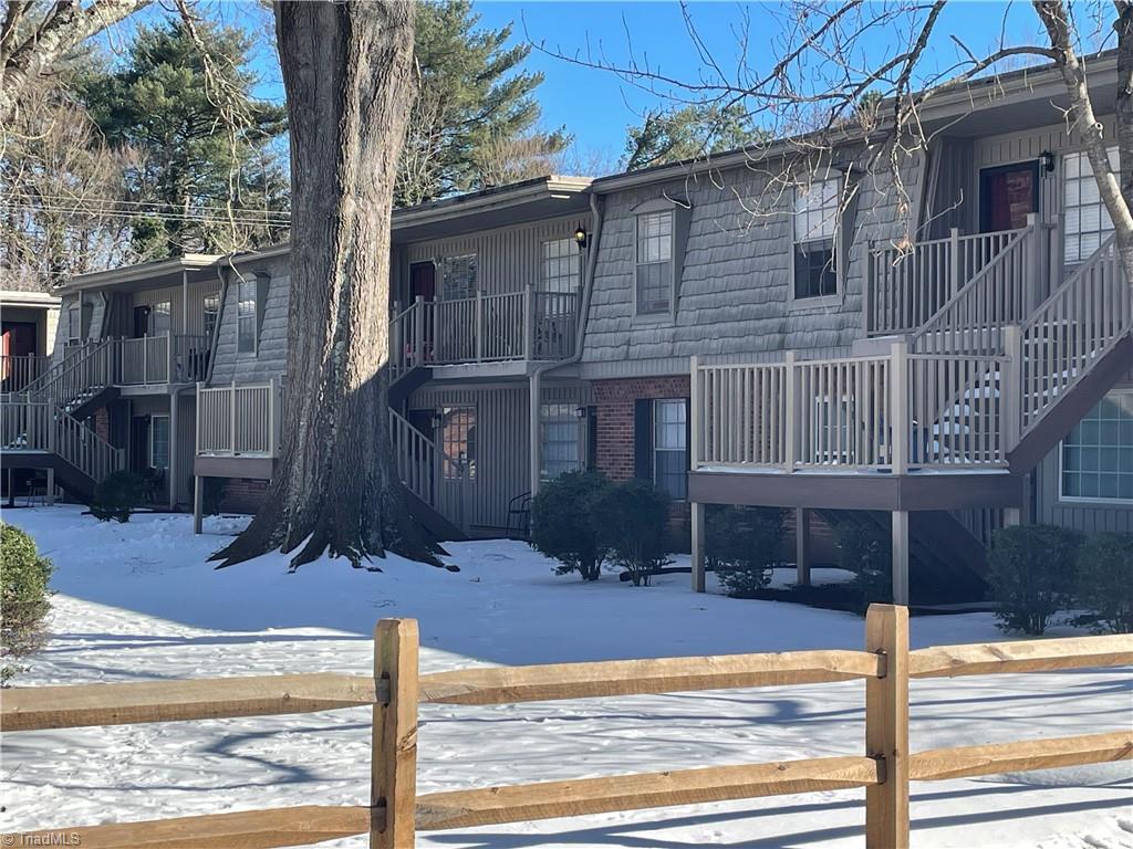 3824 Country Club Road, Unit E Winston-Salem, NC 27104 - Photo 1 of 13