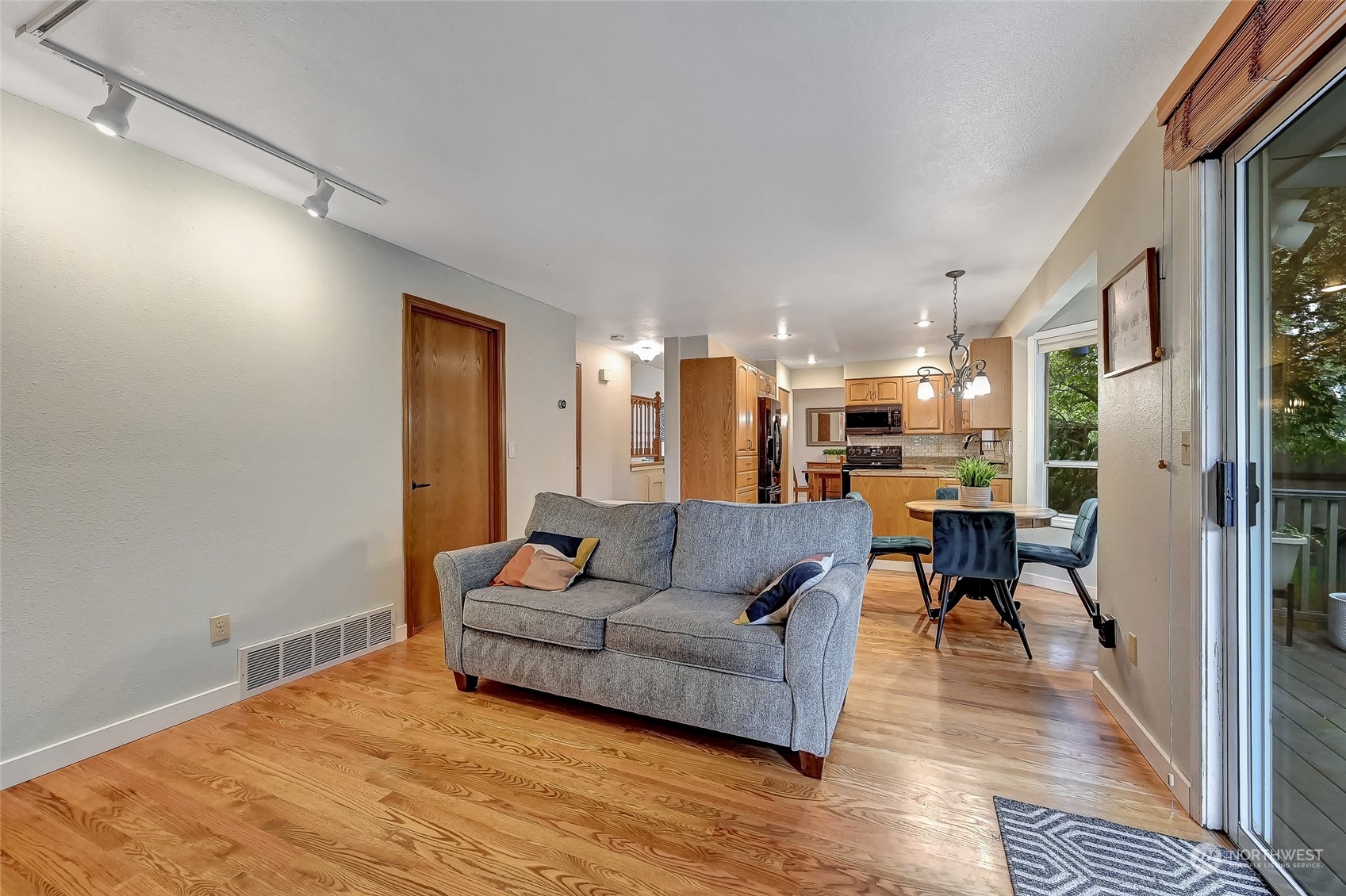 19012 103rd Place Southeast Renton, WA 98055 - Photo 16 of 37 Gallery Image 16