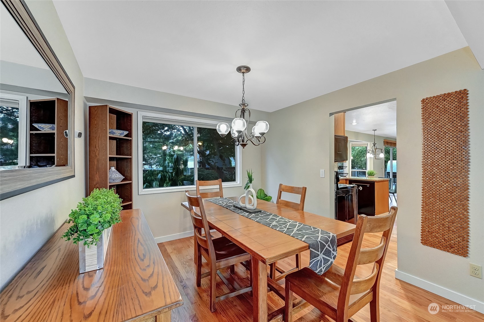 19012 103rd Place Southeast Renton, WA 98055 - Photo 8 of 37 Gallery Image 8