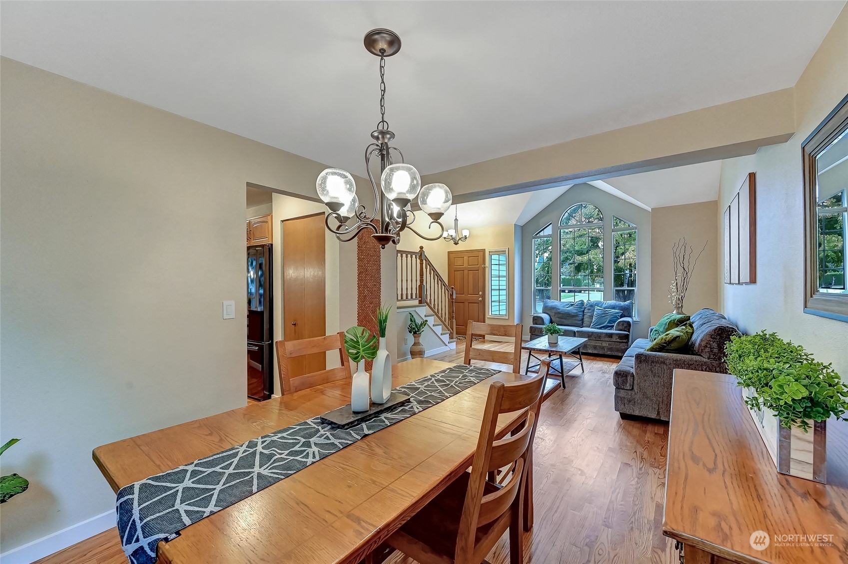 19012 103rd Place Southeast Renton, WA 98055 - Photo 9 of 37 Gallery Image 9