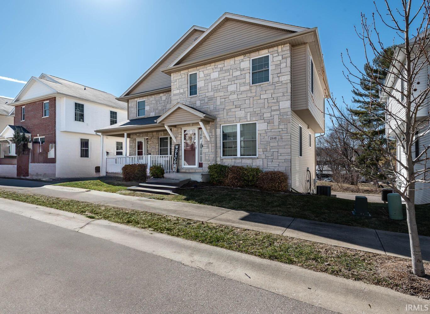 2598 South Flat Rock Road Bloomington, IN 47403 - Photo 4 of 26 Gallery Image 4