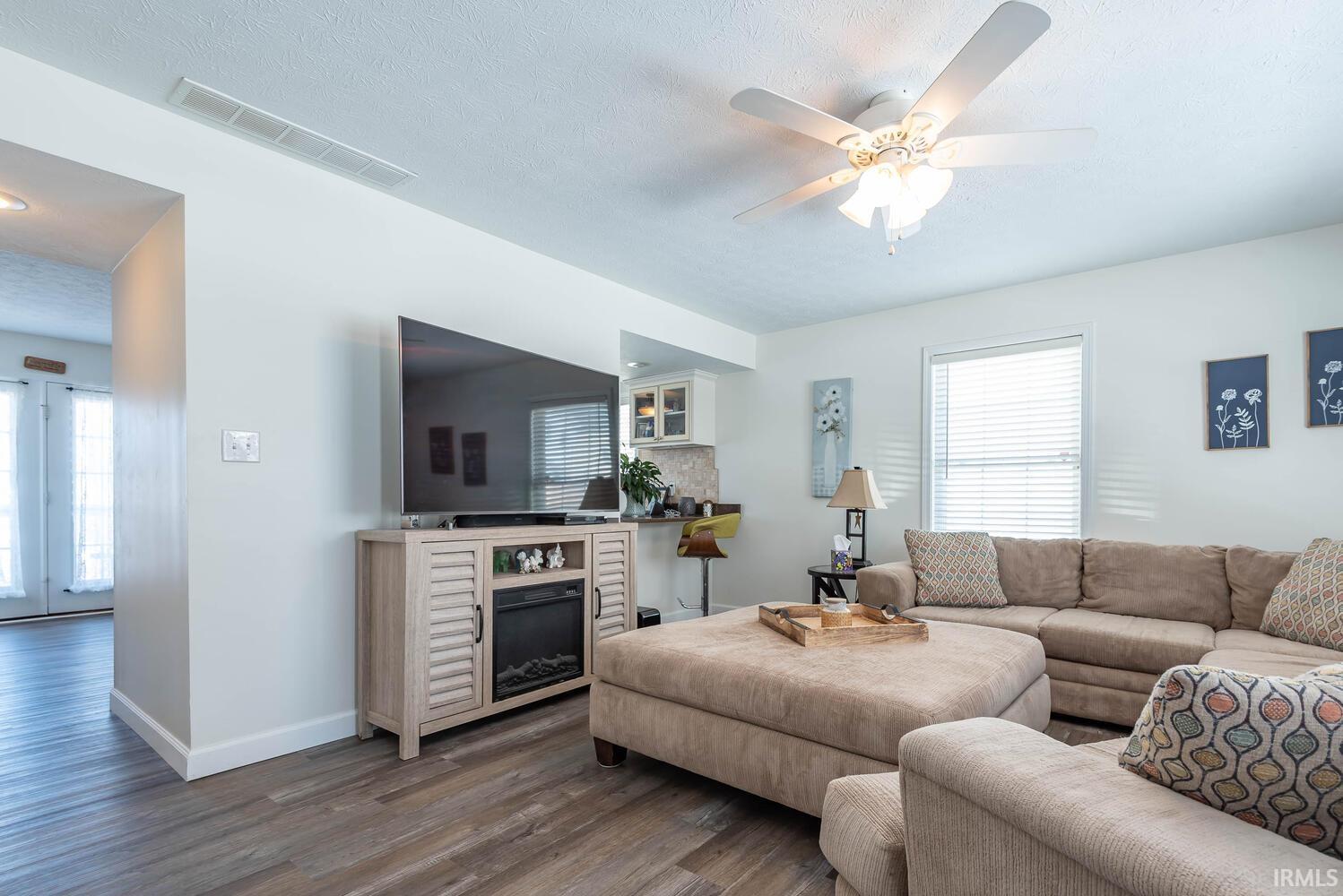 2598 South Flat Rock Road Bloomington, IN 47403 - Photo 5 of 26 Gallery Image 5