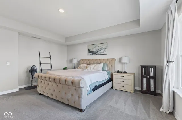 $419,900 | 2433 South Copperstone Drive, New Palestine, IN 46163