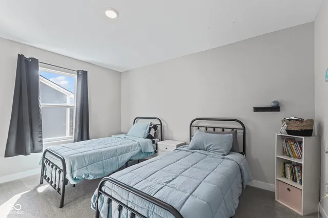 $419,900 | 2433 South Copperstone Drive, New Palestine, IN 46163