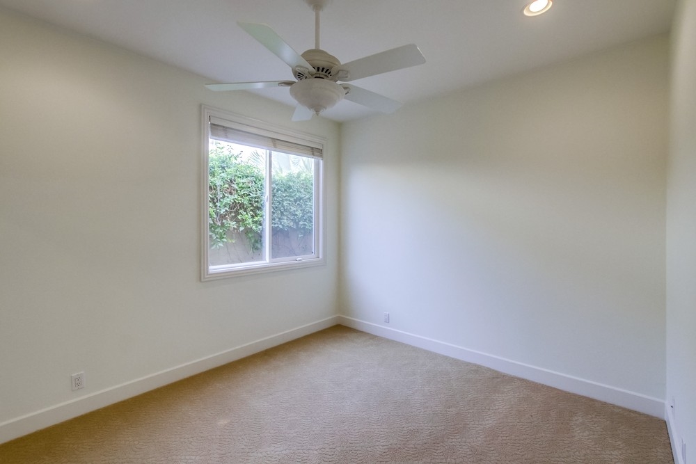 2820 Rancho Costero Carlsbad, CA 92009 - Photo 11 of 25