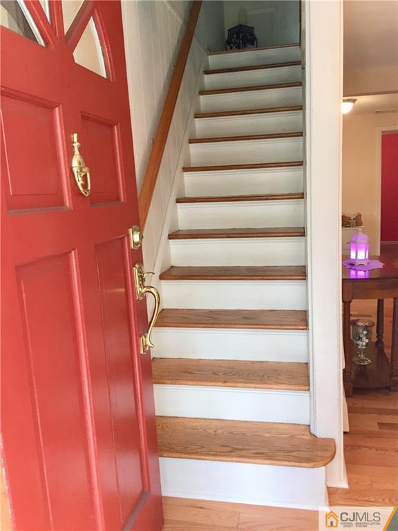 387 Middle Road Hazlet, NJ 07730 - Photo 13 of 20 a view of entryway