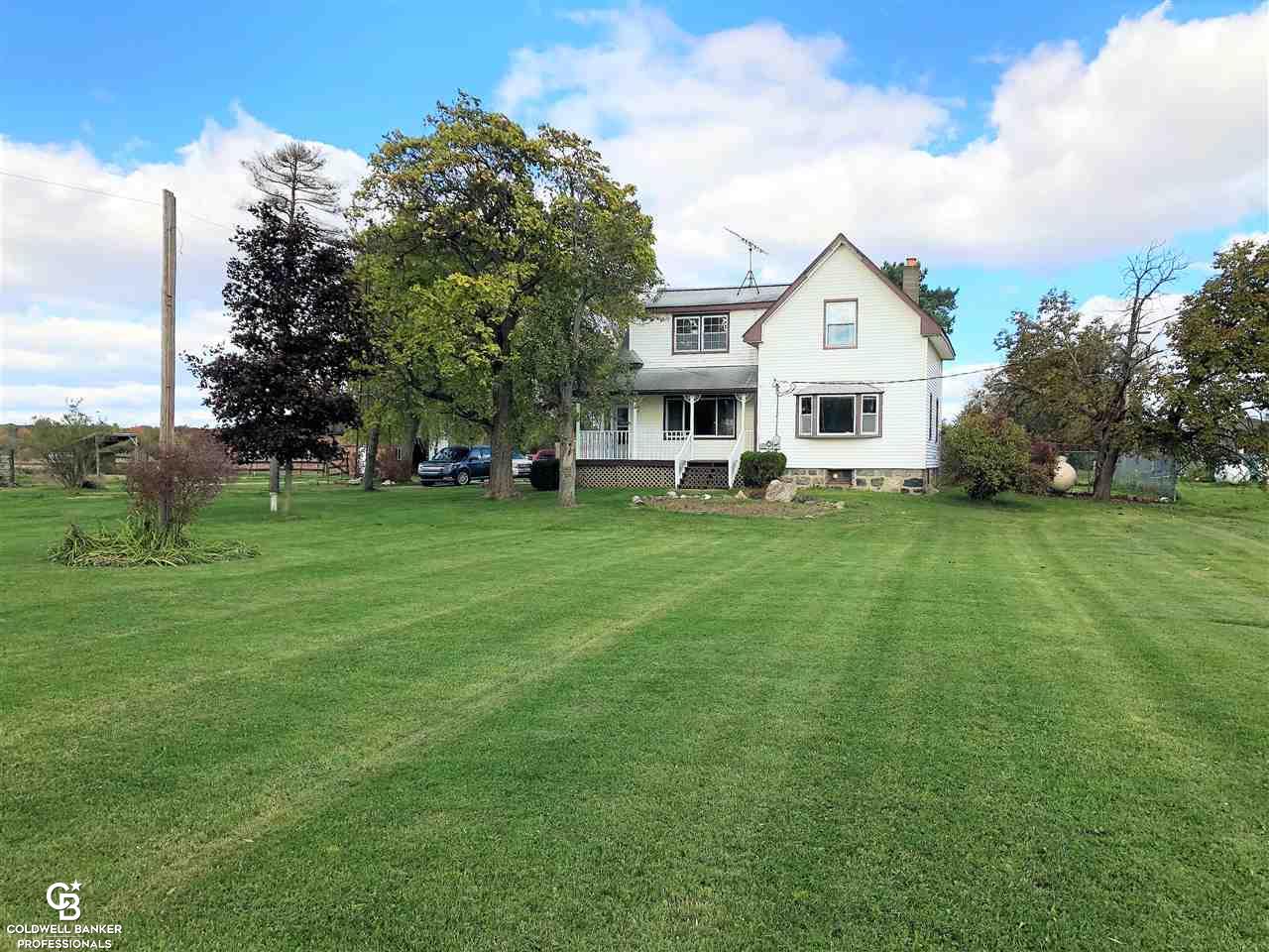 15690 Bryce Road Capac, MI 48014 - Photo 3 of 45 31397586-2.JPG