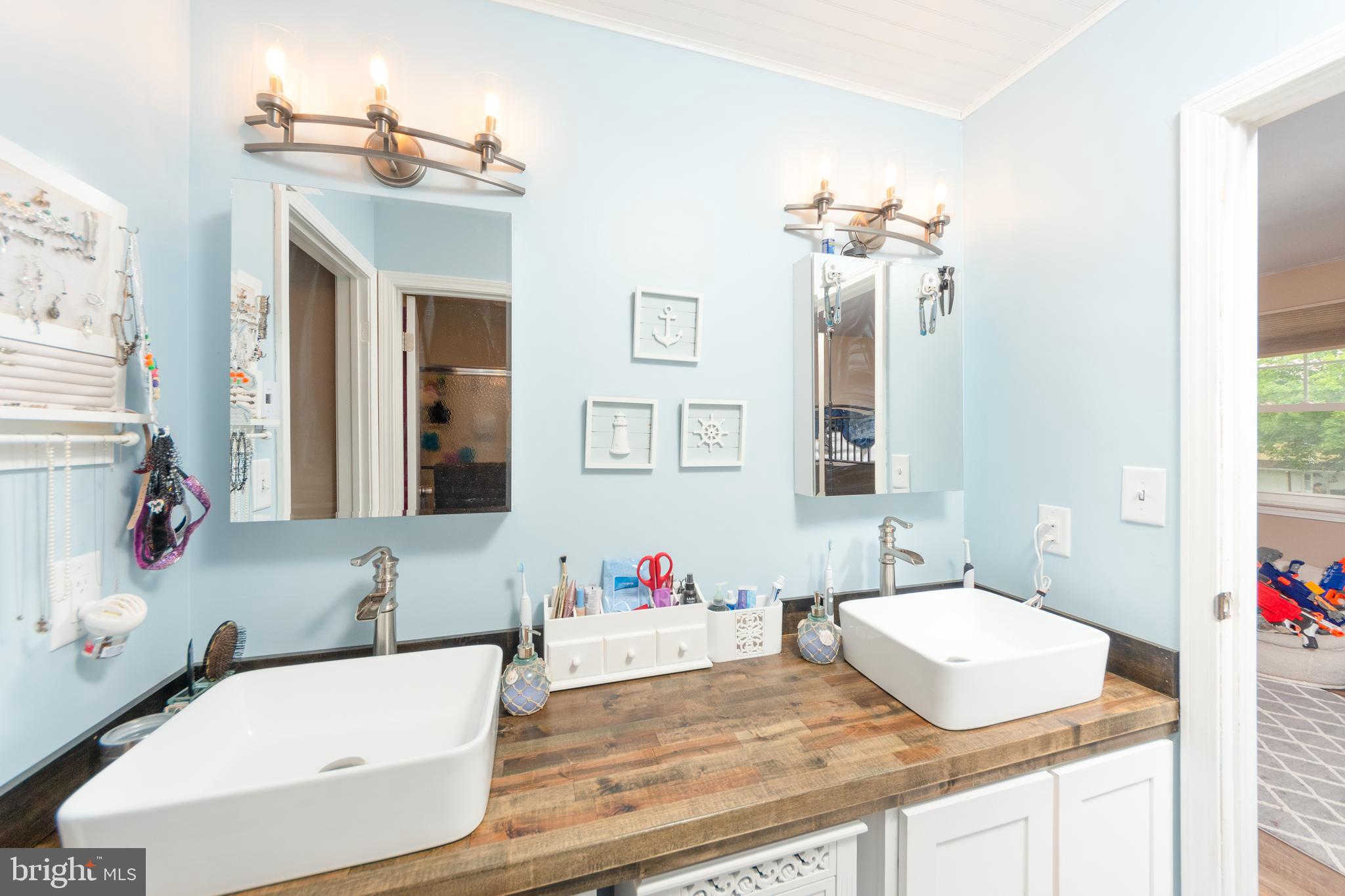 1205 Georgetown Road Middletown, PA 17057 - Photo 8 of 21 Gallery Image 8