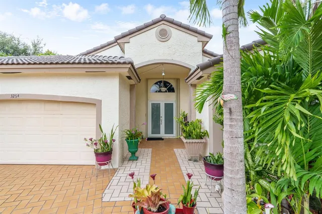 $680,000 | 3264 Northwest 22nd Avenue, Oakland Park, FL 33309