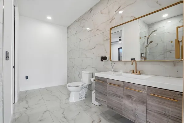 $1,780,000 | 7818 North Hubert Avenue, Tampa, FL 33614