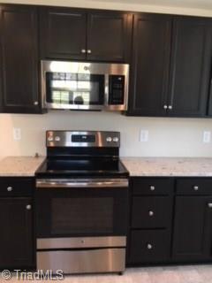 108 Ragsdale Road Jamestown, NC 27282 - Photo 4 of 13 Gallery Image 4