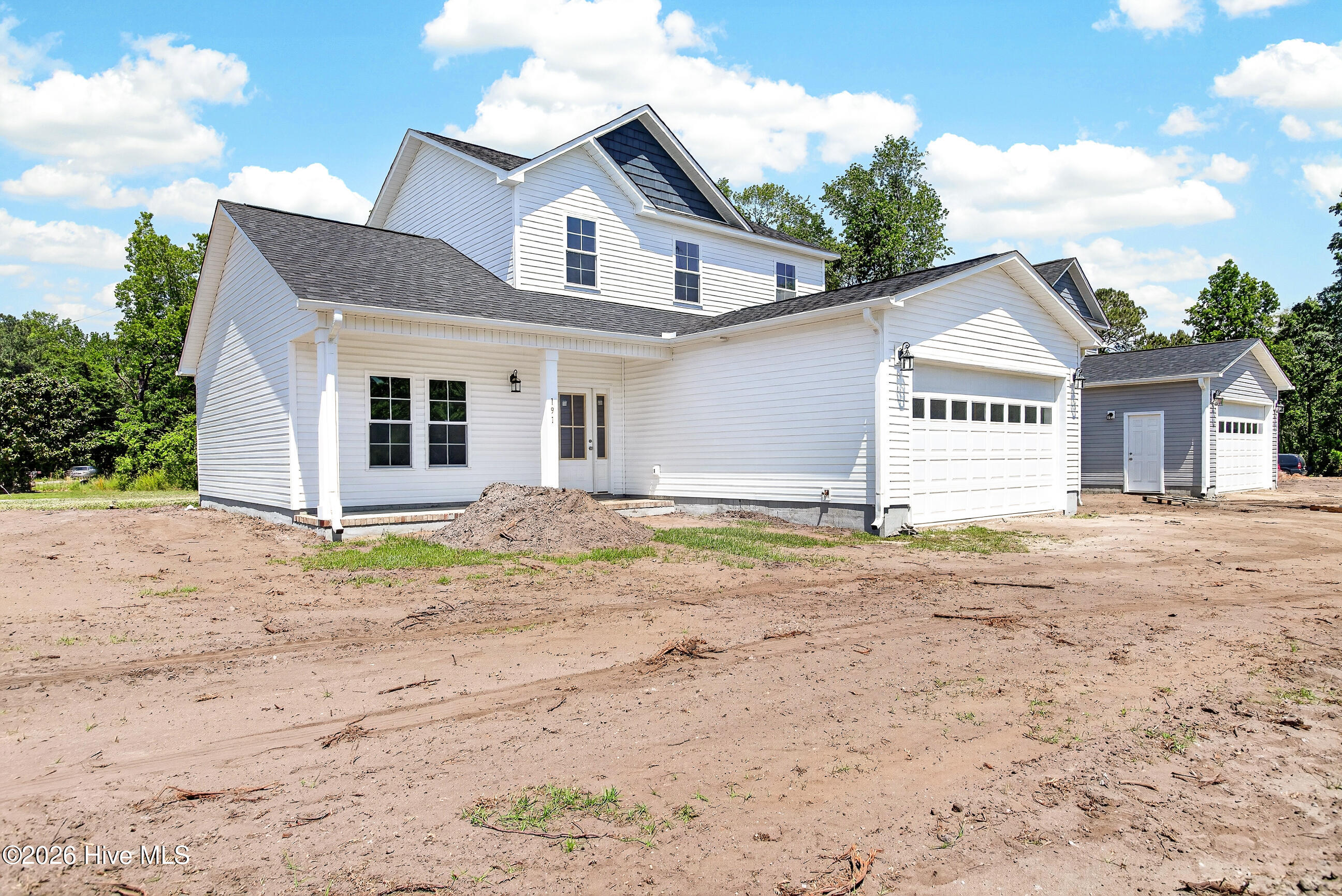 191 Briarneck Road Jacksonville, NC 28540 - Photo 2 of 33 02
