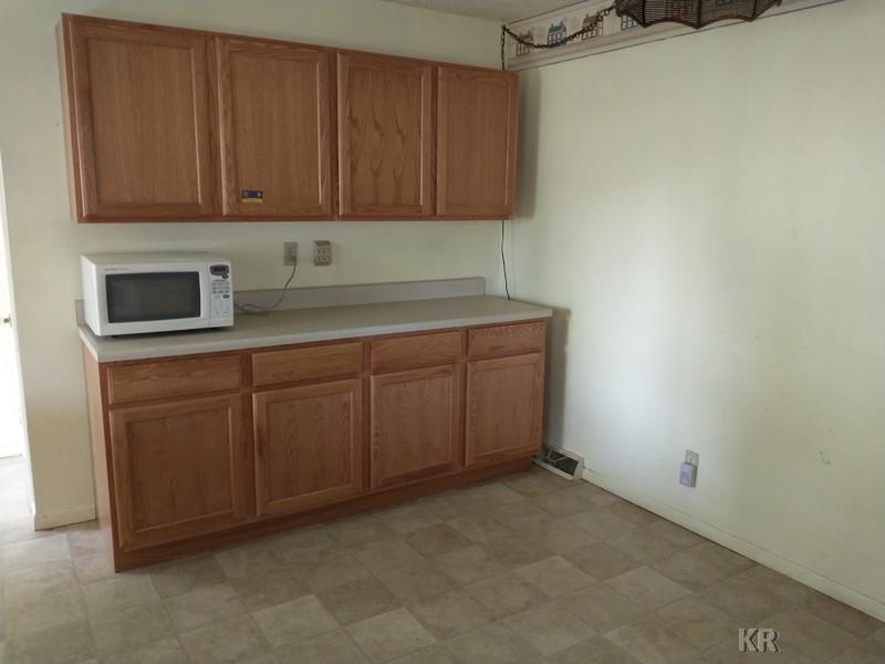 1102 North Spring Street Gladwin, MI 48624 - Photo 16 of 19 Gallery Image 16