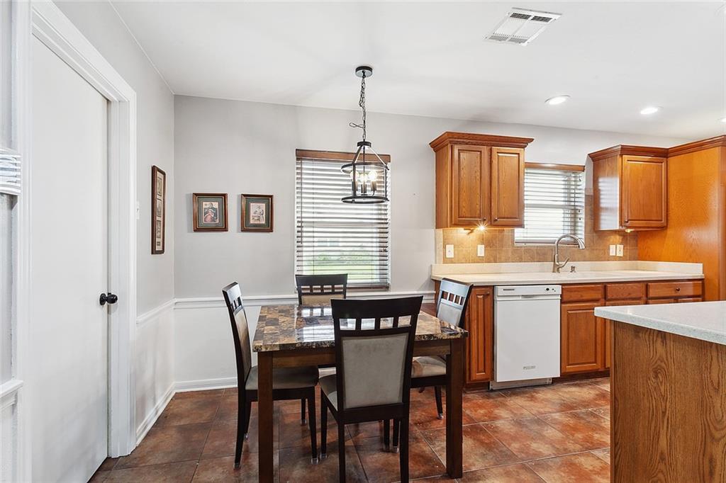 799 Deerfield Road Terrytown, LA 70056 - Photo 5 of 12 Gallery Image 5