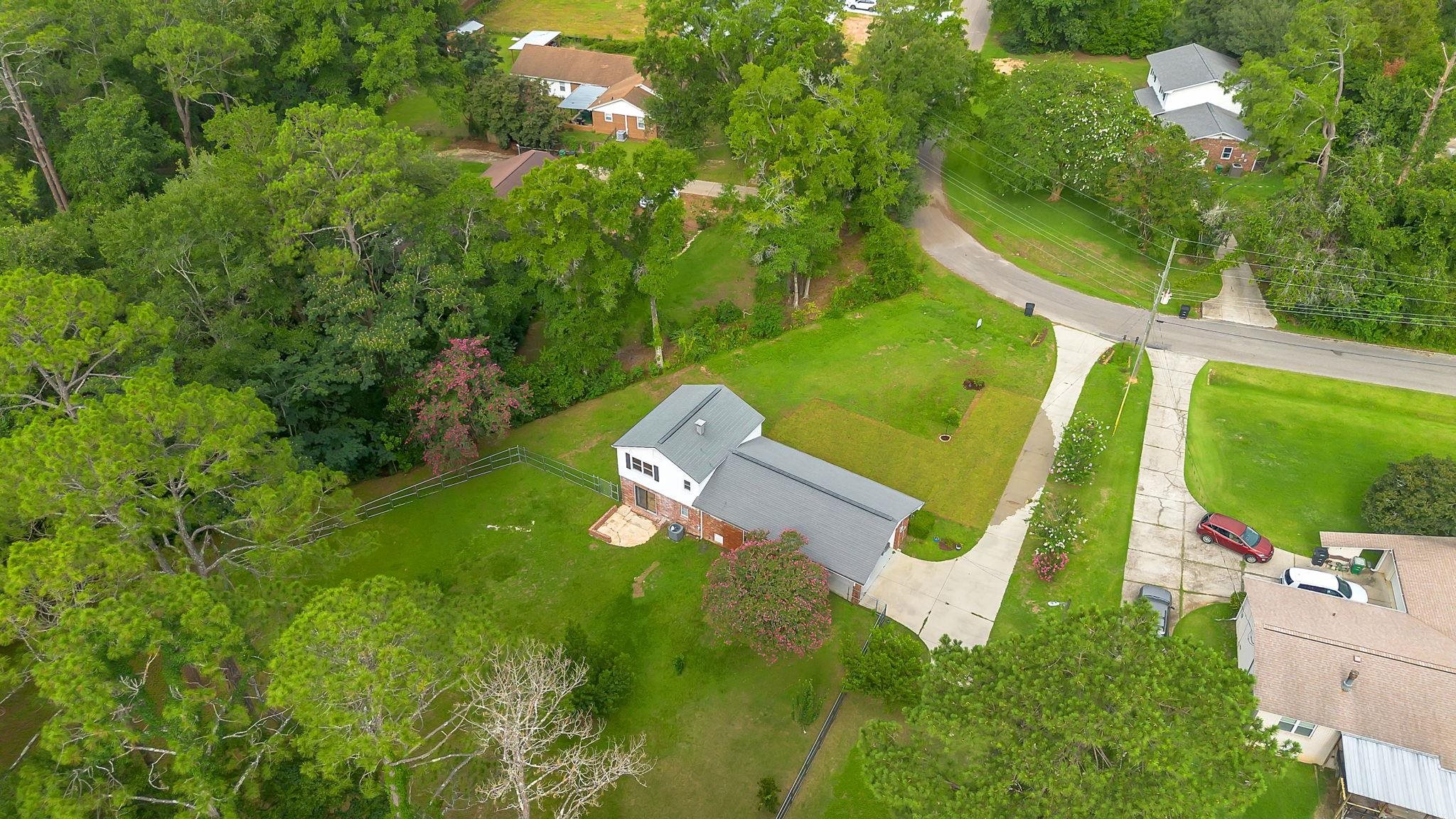1501 Meeks Road Tallahassee, FL 32317 - Photo 6 of 29