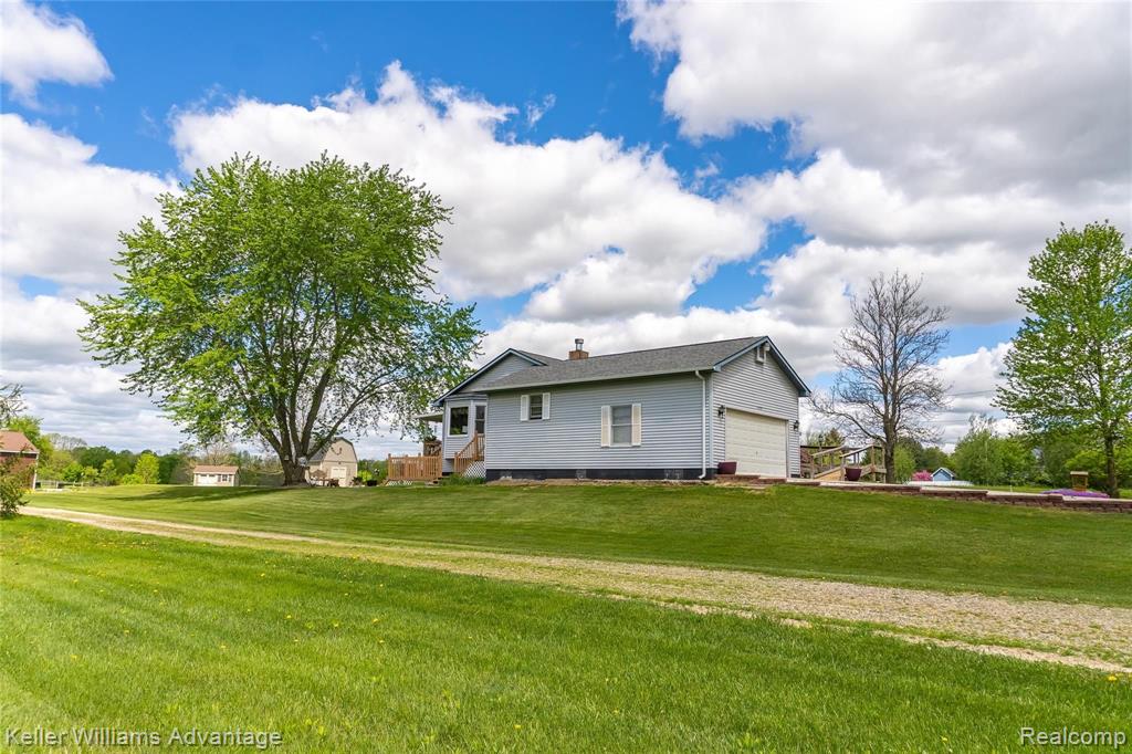 4349 North Henderson Road Davison, MI 48423 - Photo 38 of 53
