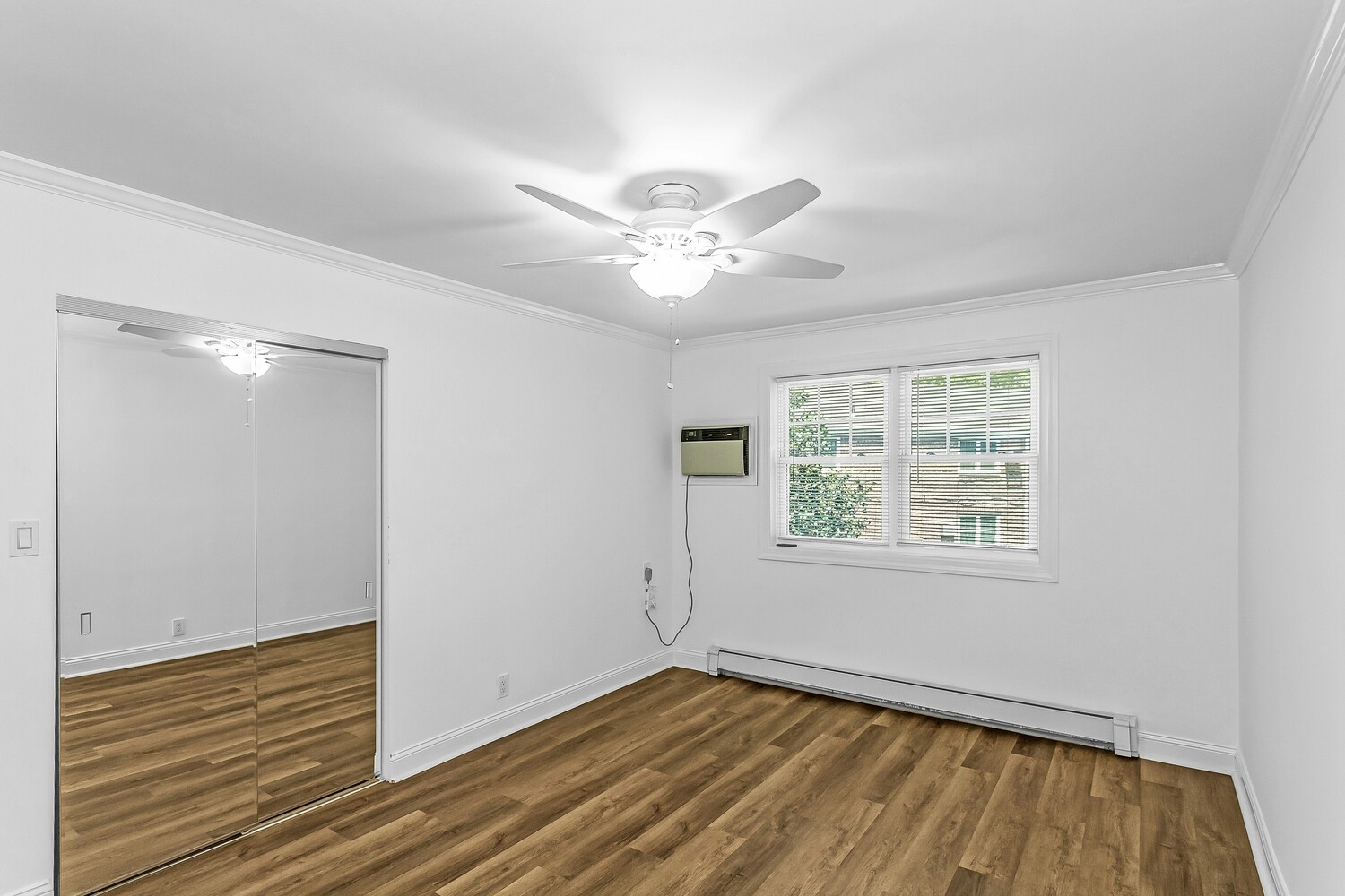 78-07 Springfield Boulevard, Unit UPPR Queens, NY 11364 - Photo 12 of 23