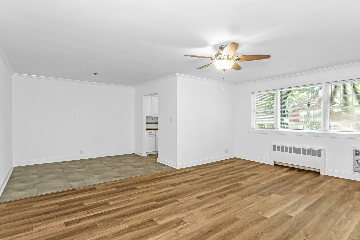 78-07 Springfield Boulevard, Unit UPPR Queens, NY 11364 - Photo 3 of 23