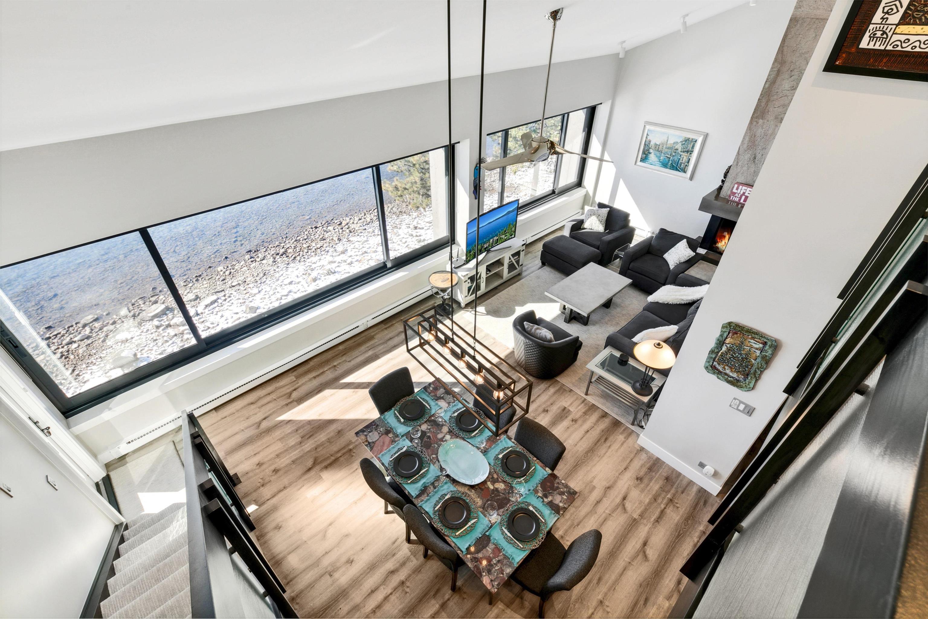 9200 Brockway Springs Drive, Unit 72 Kings Beach, CA 96143 - Photo 8 of 21 a living room with furniture