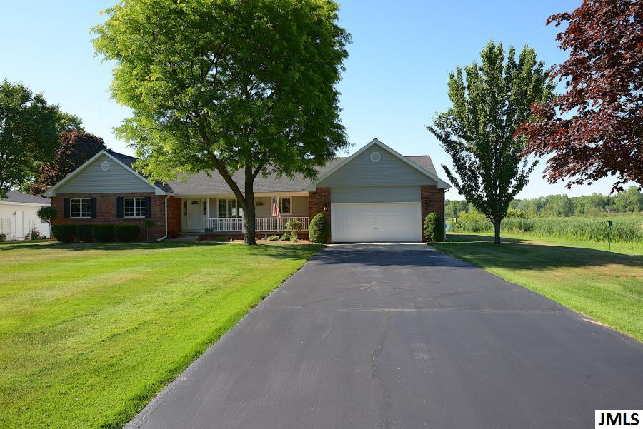 188 Brills Lake Road Jackson, MI 49201 - Photo 2 of 32 Photo 2