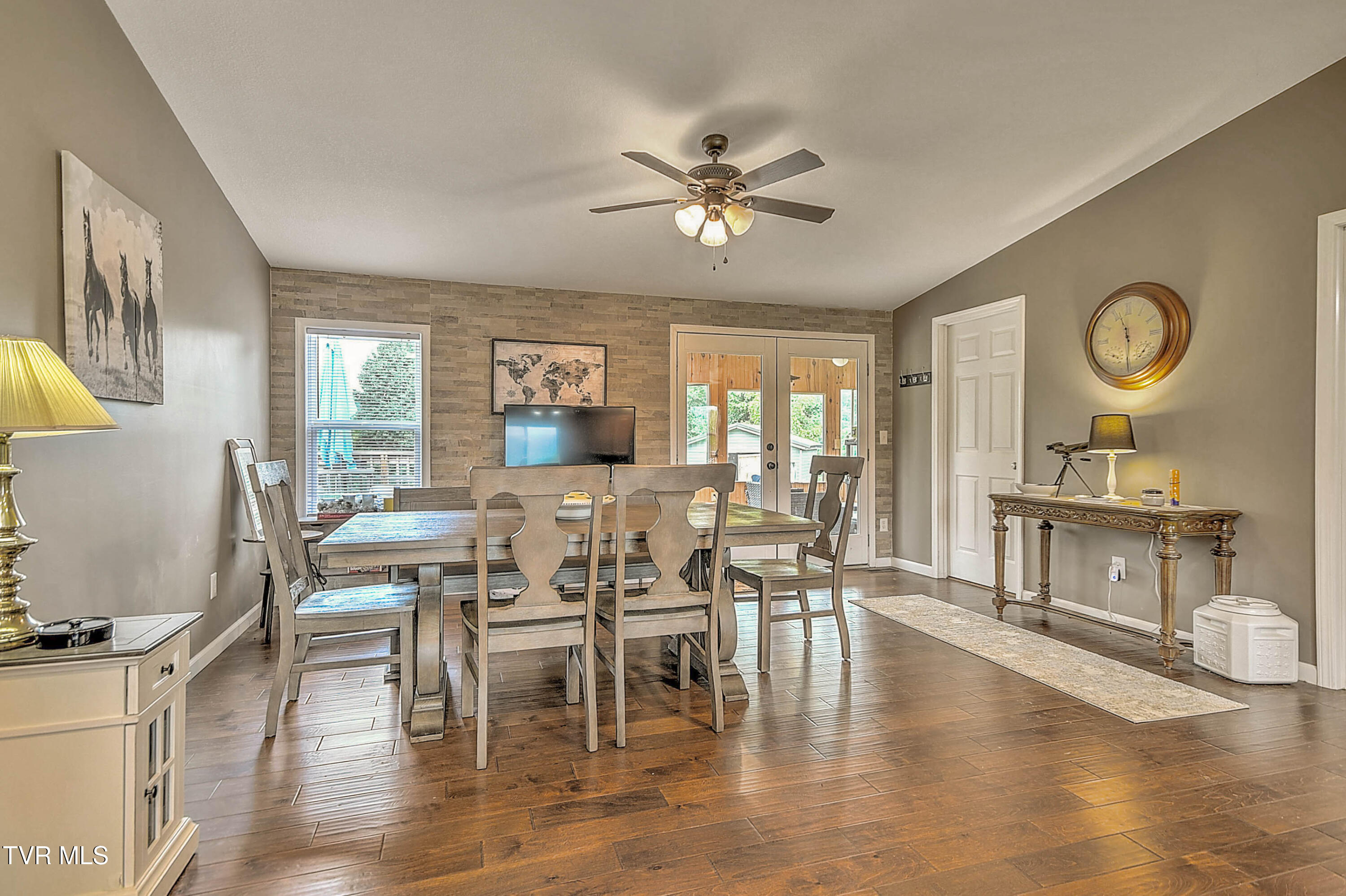 298 Rabbit Run Lane Big Stone Gap, VA 24219 - Photo 11 of 52 298 Rabbit Run Ln DP-10