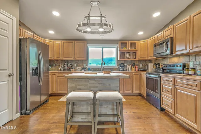 $324,900 | 298 Rabbit Run Lane, Big Stone Gap, VA 24219