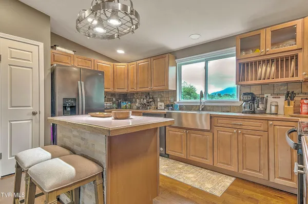 $324,900 | 298 Rabbit Run Lane, Big Stone Gap, VA 24219