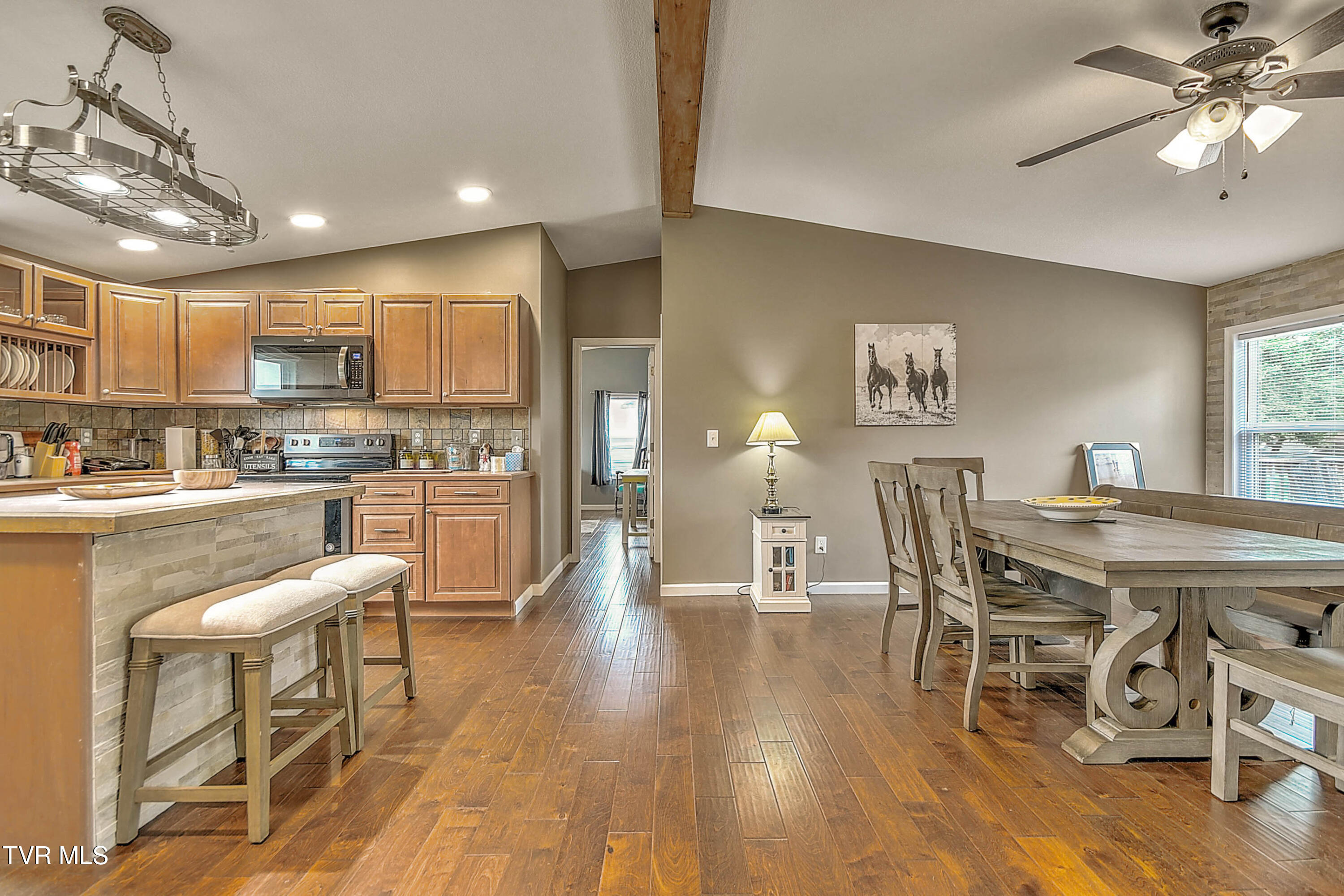 298 Rabbit Run Lane Big Stone Gap, VA 24219 - Photo 19 of 52 298 Rabbit Run Ln DP-18