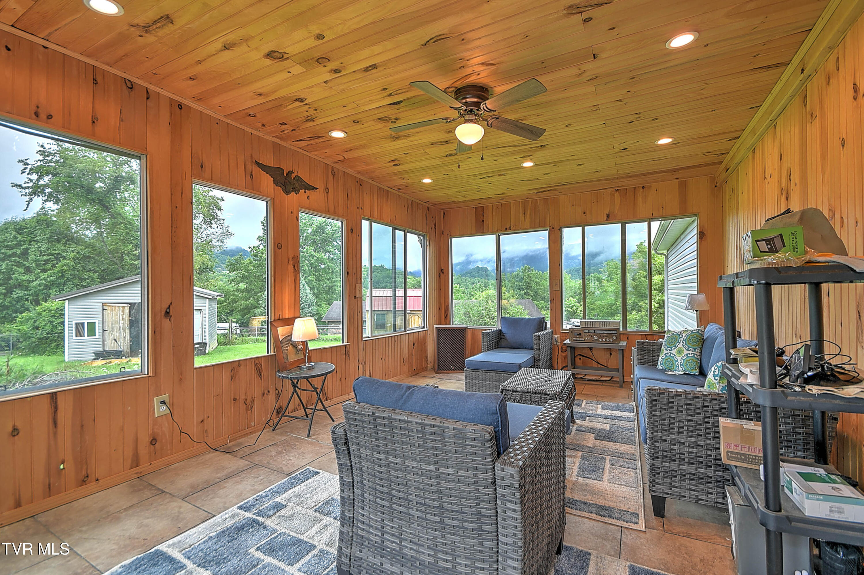 298 Rabbit Run Lane Big Stone Gap, VA 24219 - Photo 42 of 52 298 Rabbit Run Ln DP-41