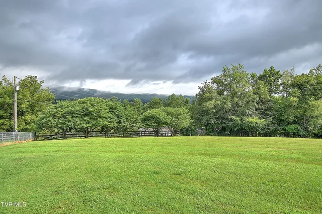 $324,900 | 298 Rabbit Run Lane, Big Stone Gap, VA 24219