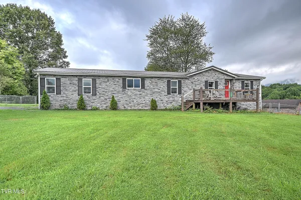 $324,900 | 298 Rabbit Run Lane, Big Stone Gap, VA 24219
