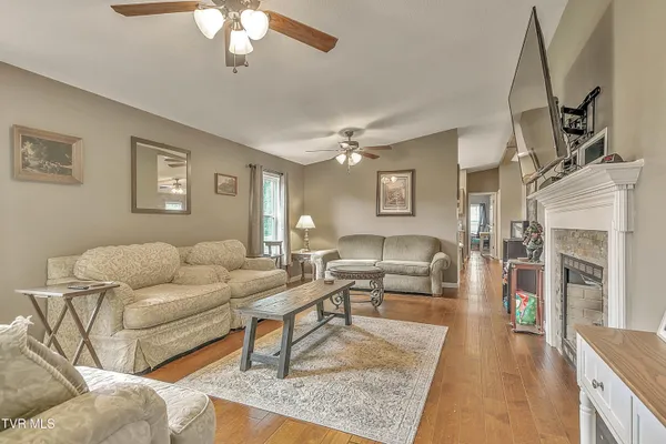 $324,900 | 298 Rabbit Run Lane, Big Stone Gap, VA 24219