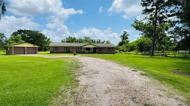 $398,000 | 1434 County Road 878A, Sweeny, TX 77480